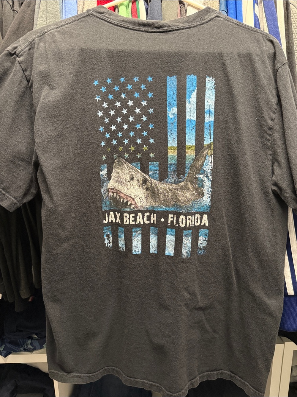 Salt Life Jax Beach Florida - Shark Graphic Tee - Men’s Large